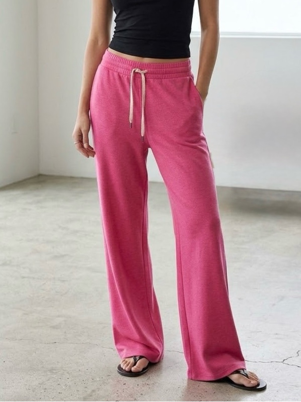 Vuori Halo Essential Wide Leg Pants Sunset Pink Heather XS Athleisure Loungewear